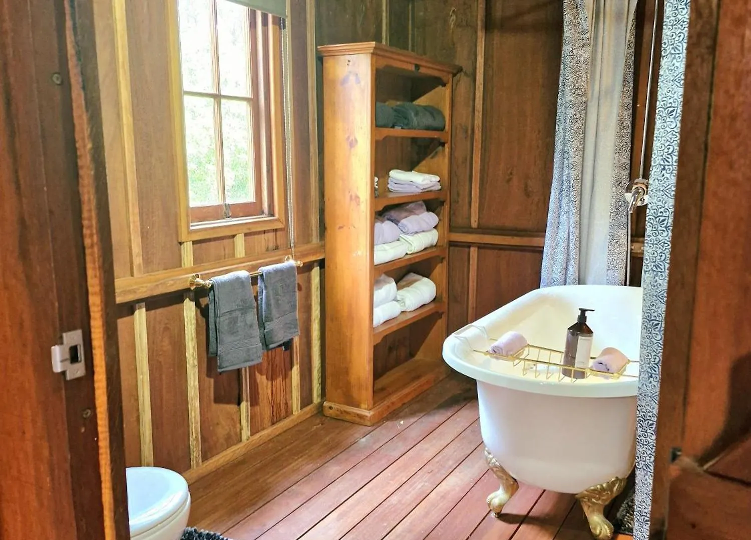 Country Cottage Close To Montville Sunshine Coast Perwillowen 0*,  Australia